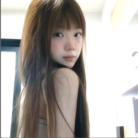 ᴸL.