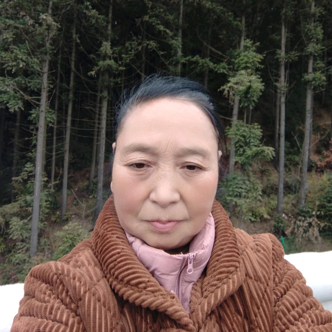 陈富群