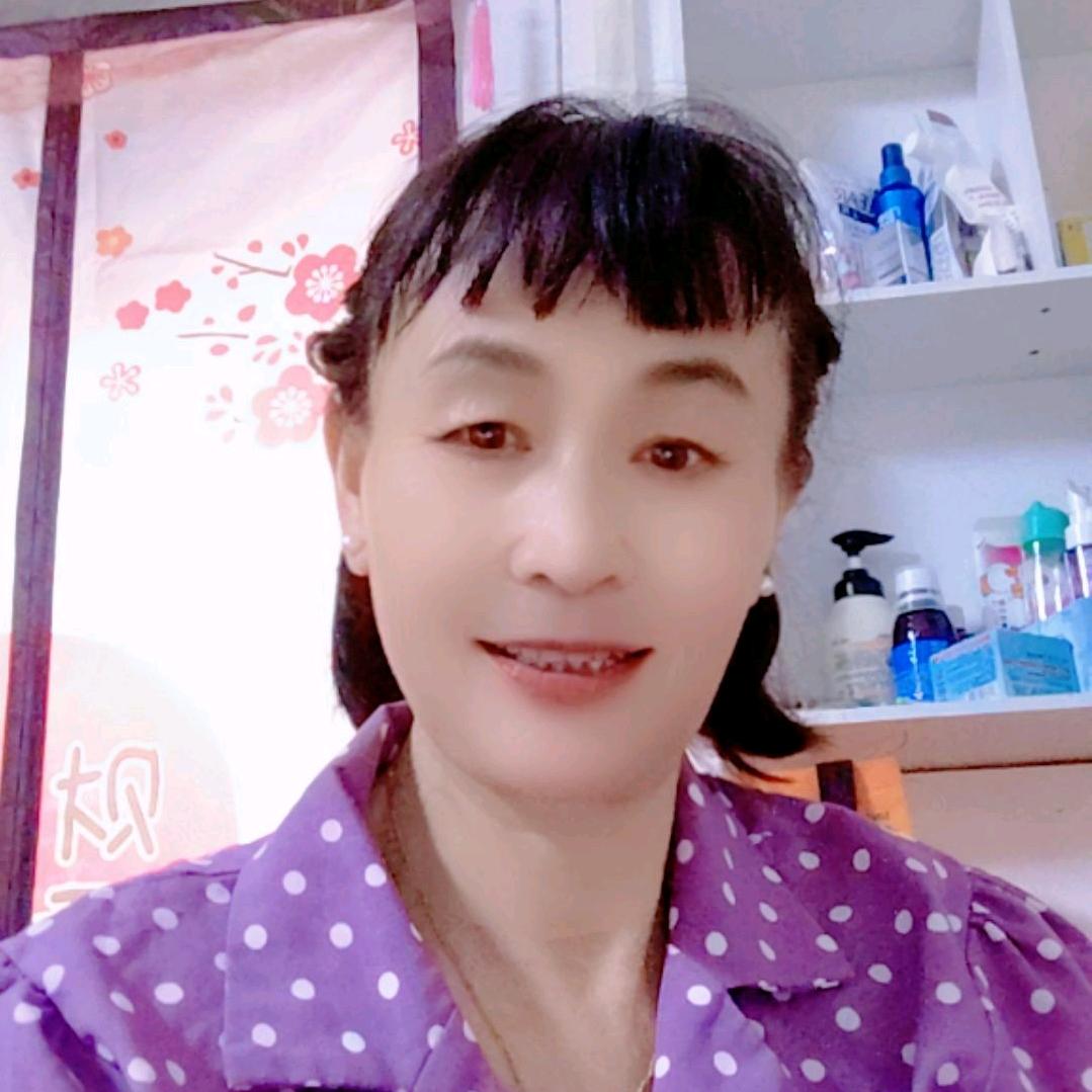依婉沫沫