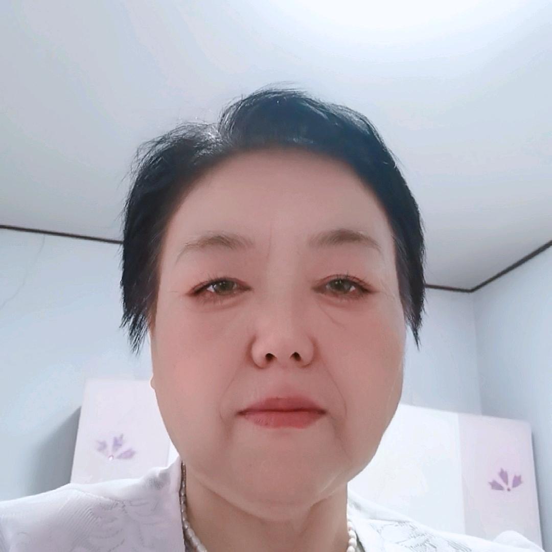 井姐568（早七点十分开播）
