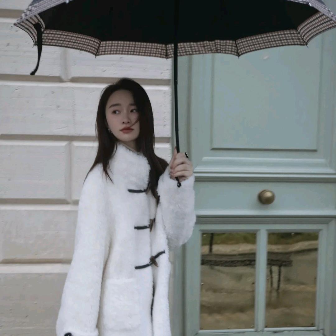 邱莹莹～返场美衣