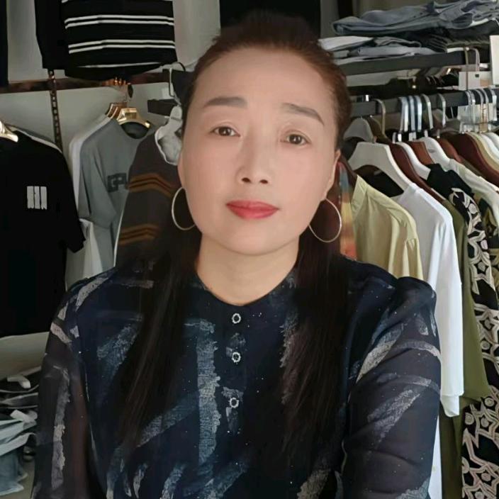 桐柏奥奥妈服装鞋业