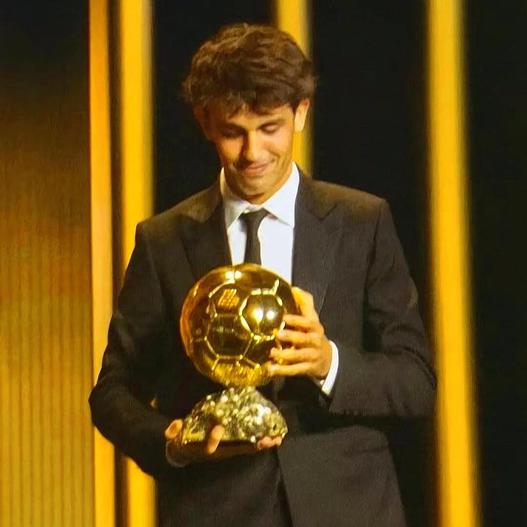 利雅德没有爱𝟳𝟵.