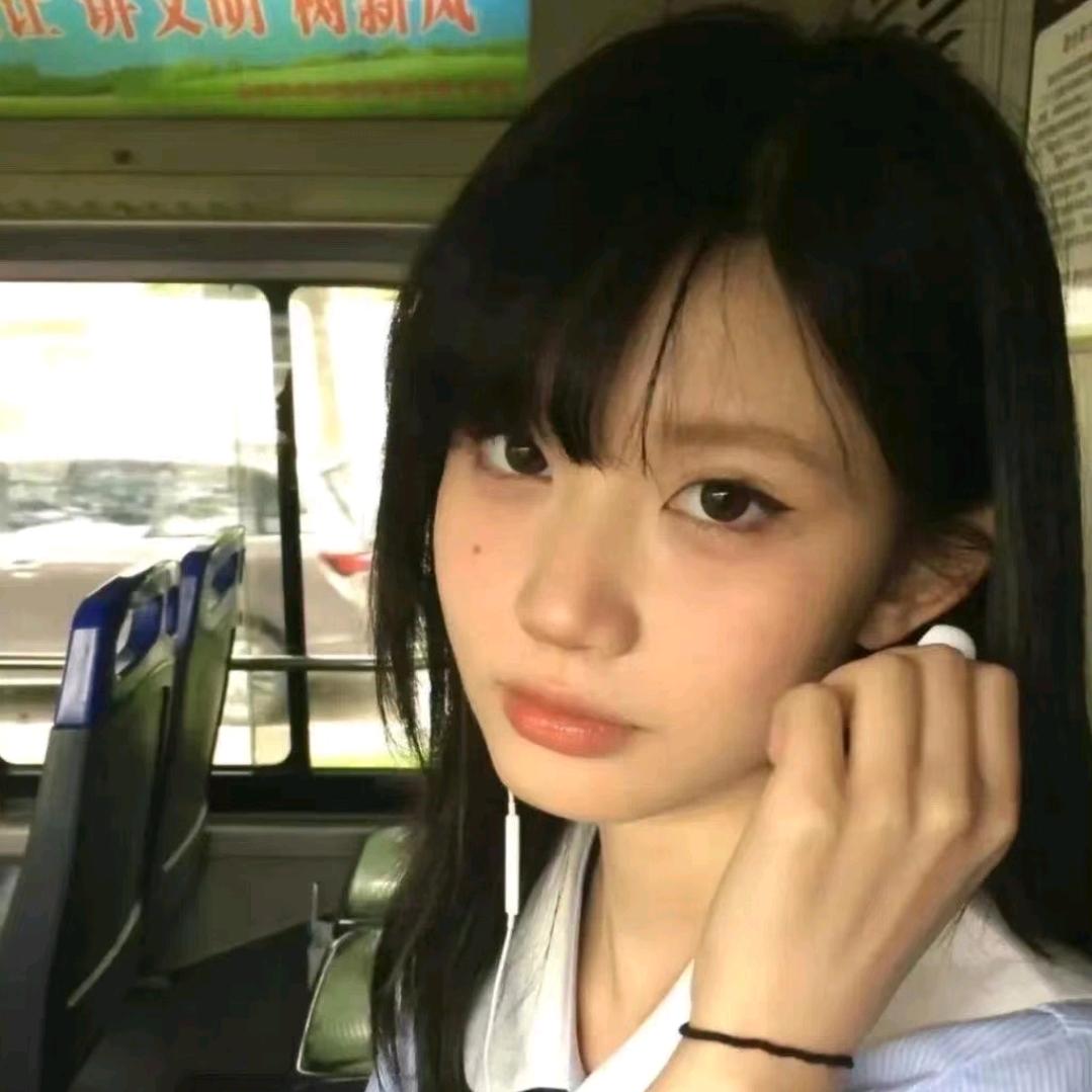 多次拒绝橄榄球的锋