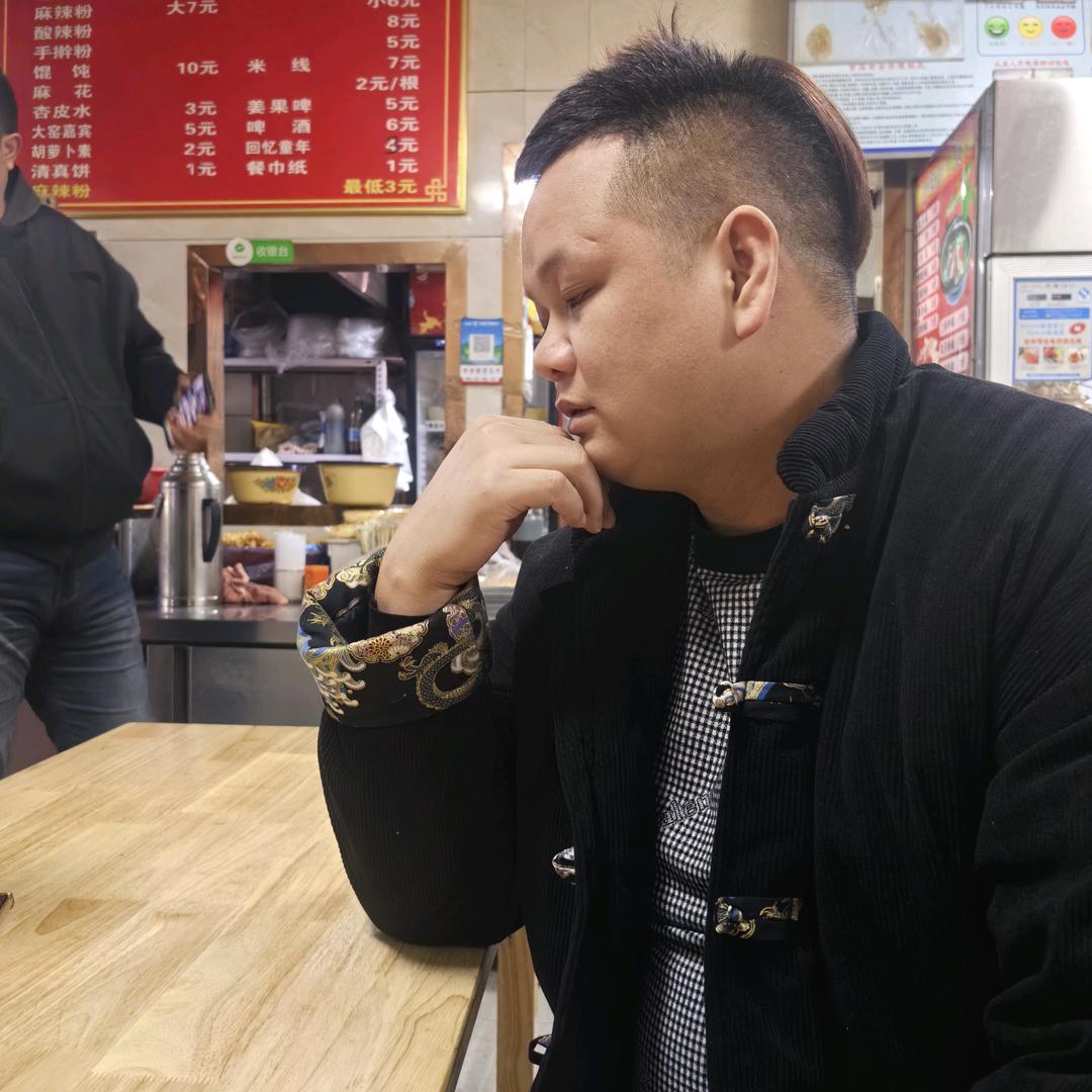 请叫我曾先生
