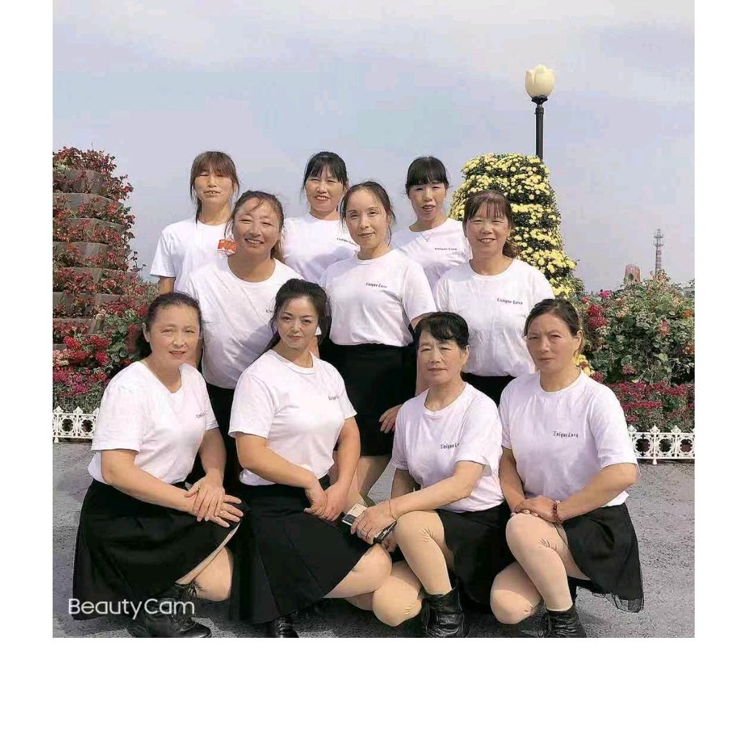 安龙俊哥姐妹舞蹈队