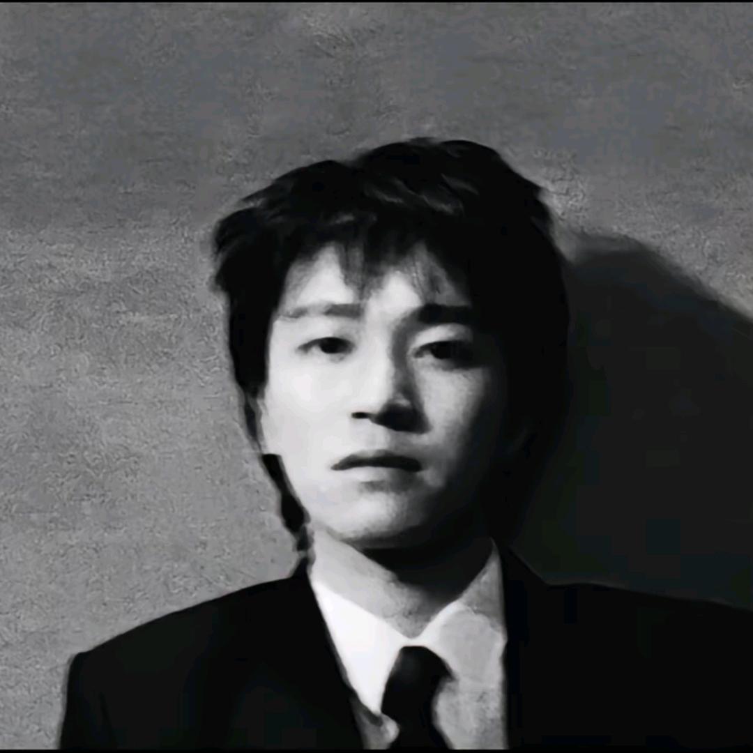 不知名.
