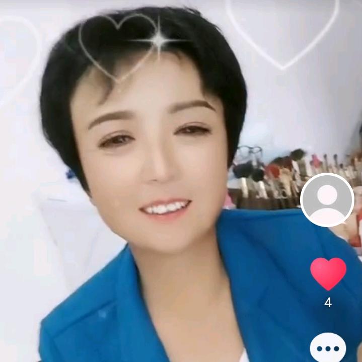 月月