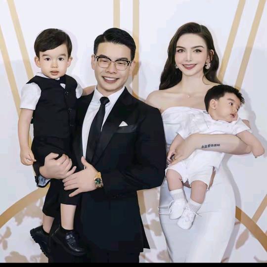 凯诺梦露夫妇直播精选