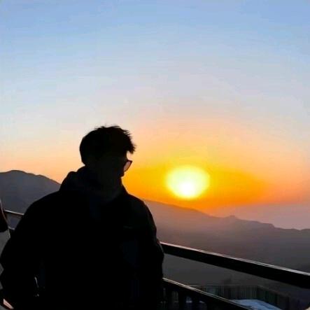 平芜尽处是春山