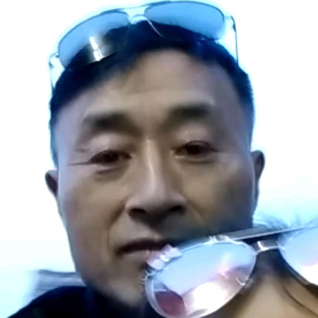 魏龙成
