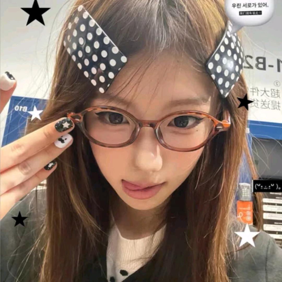 淋雨的笨小孩