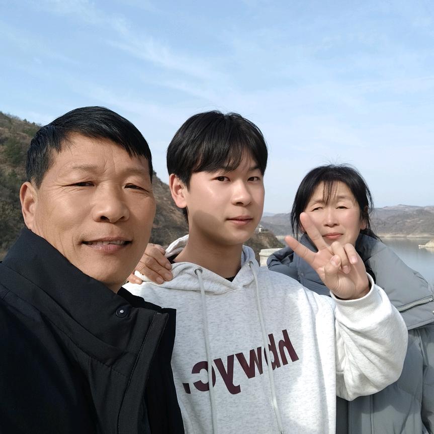 勇往直前（开心哥）