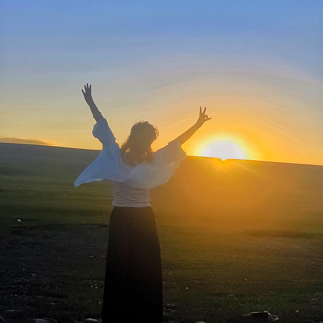 阿瓦提艾尚街  麦寻女装：ʕ·͡˔·Ɂ