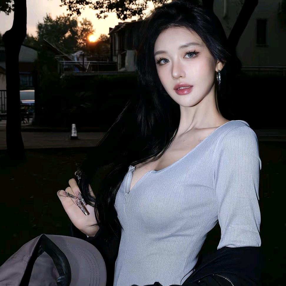 小滚.