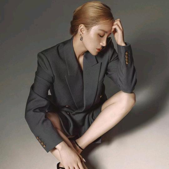 洛哥🉐穿搭分享