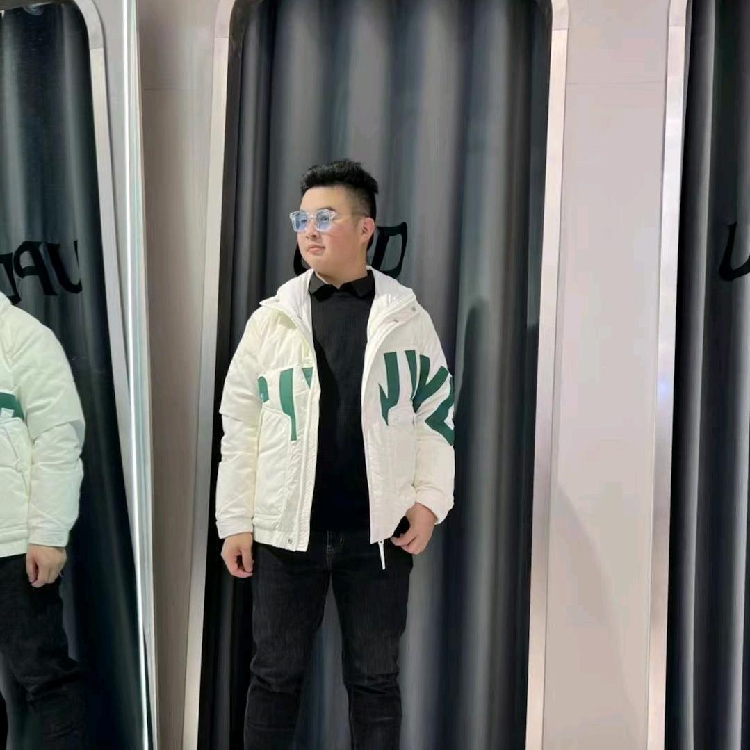 诚心❤️小卢