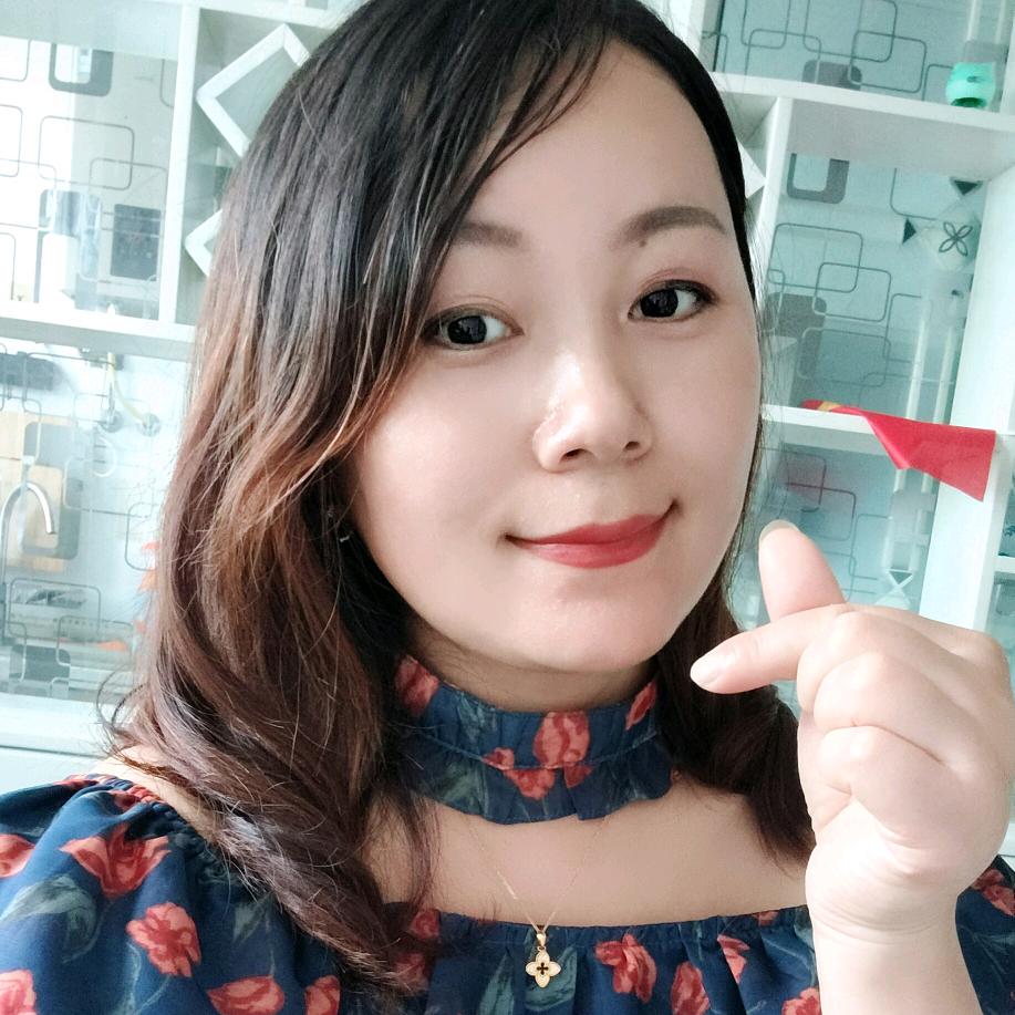 丽丽爱舞