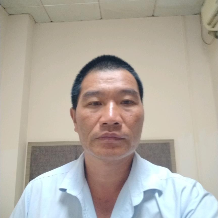 一个孤单的人谁愿意陪伴