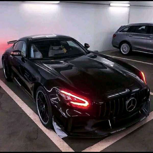 小楊（一手网创）