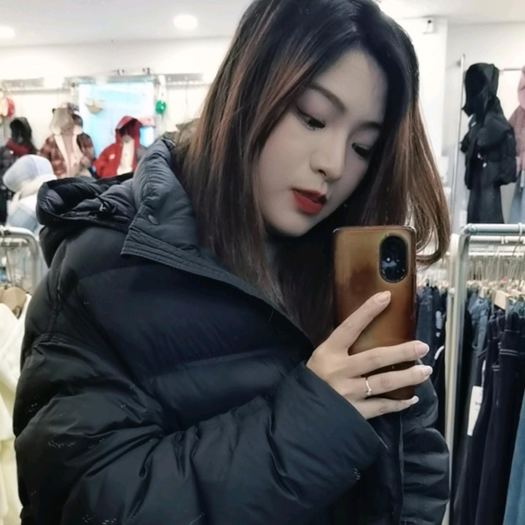 雷波乖咪仔童装店