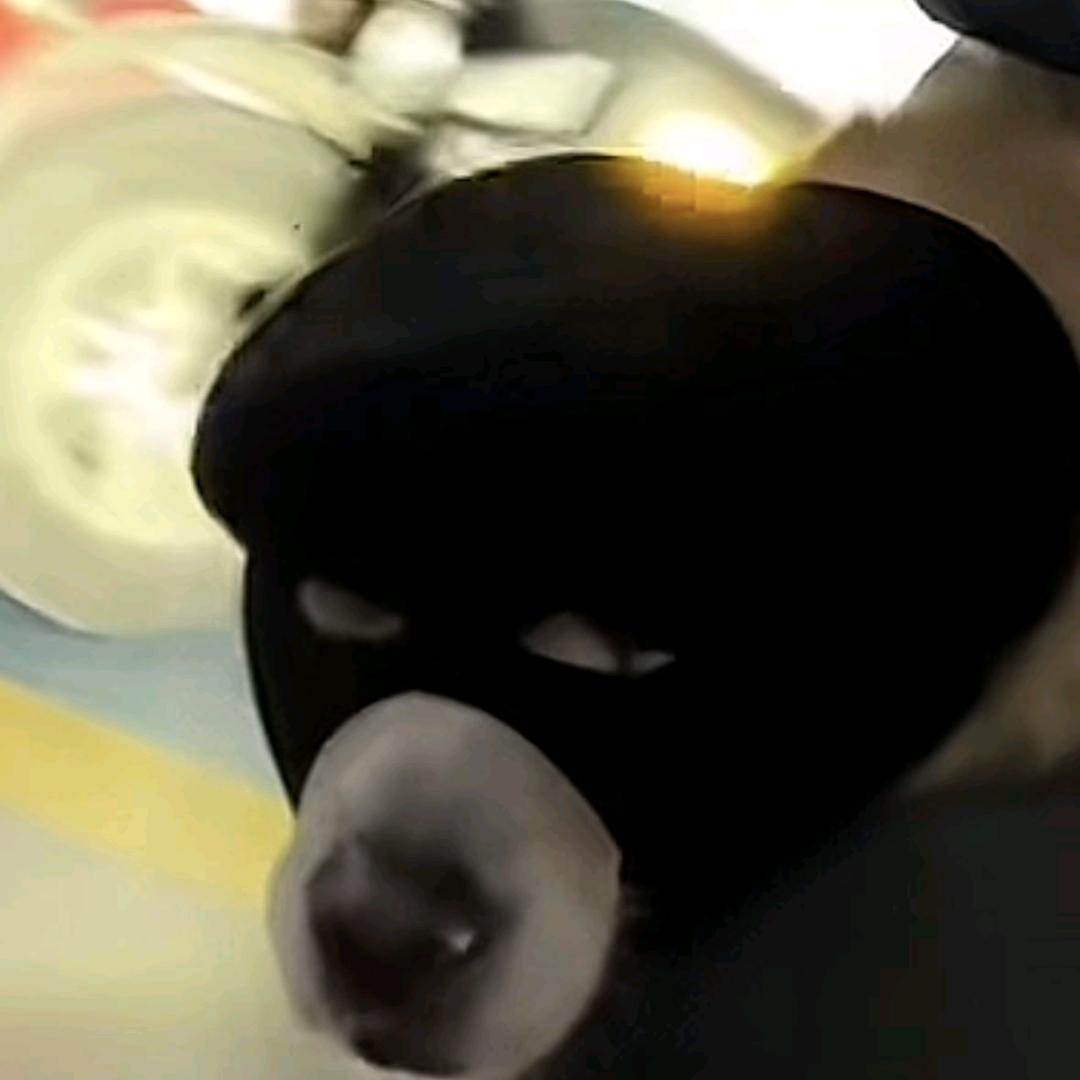 ￴￴    ￴ ￴ ￴￴ ￴￴￴￴