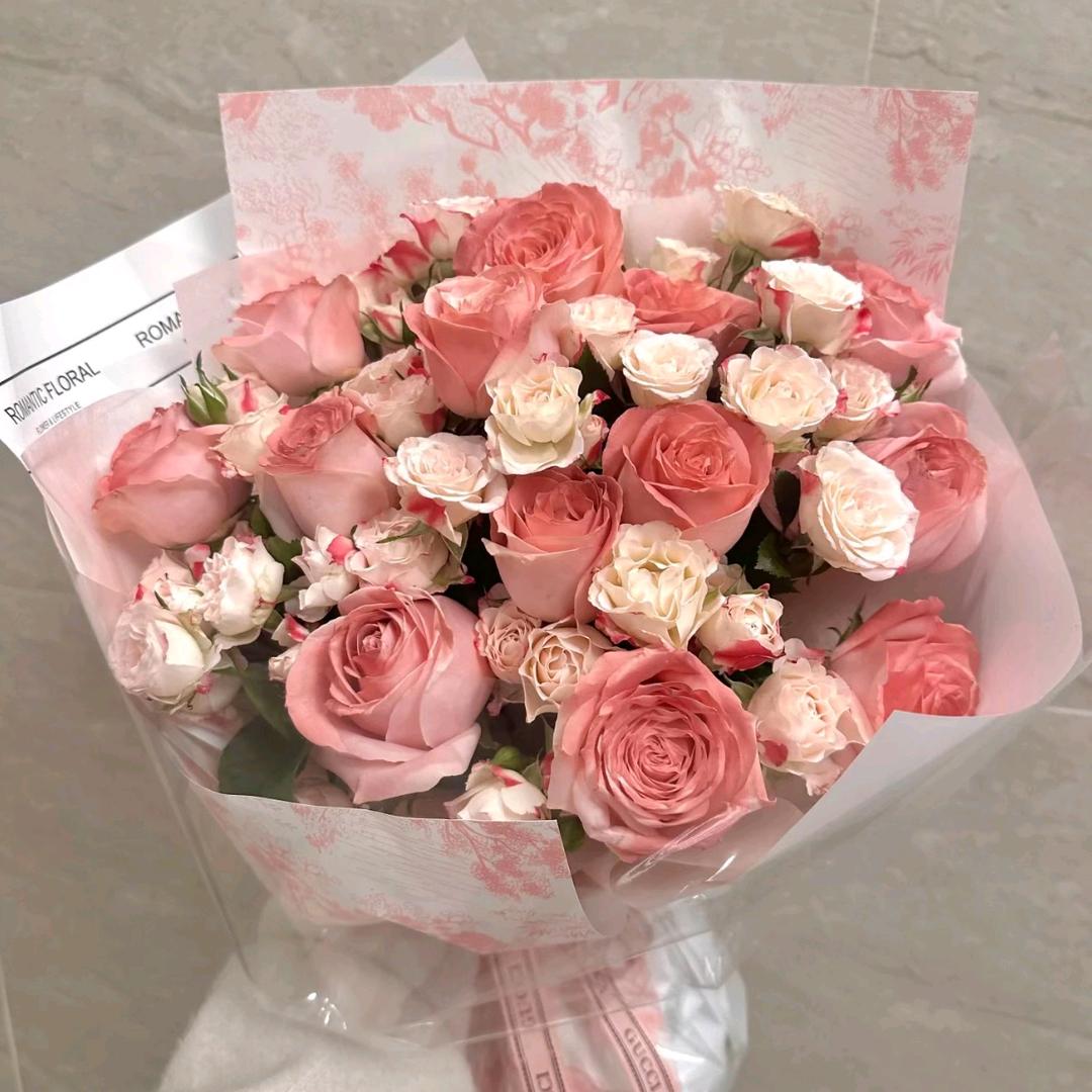伊伊花束