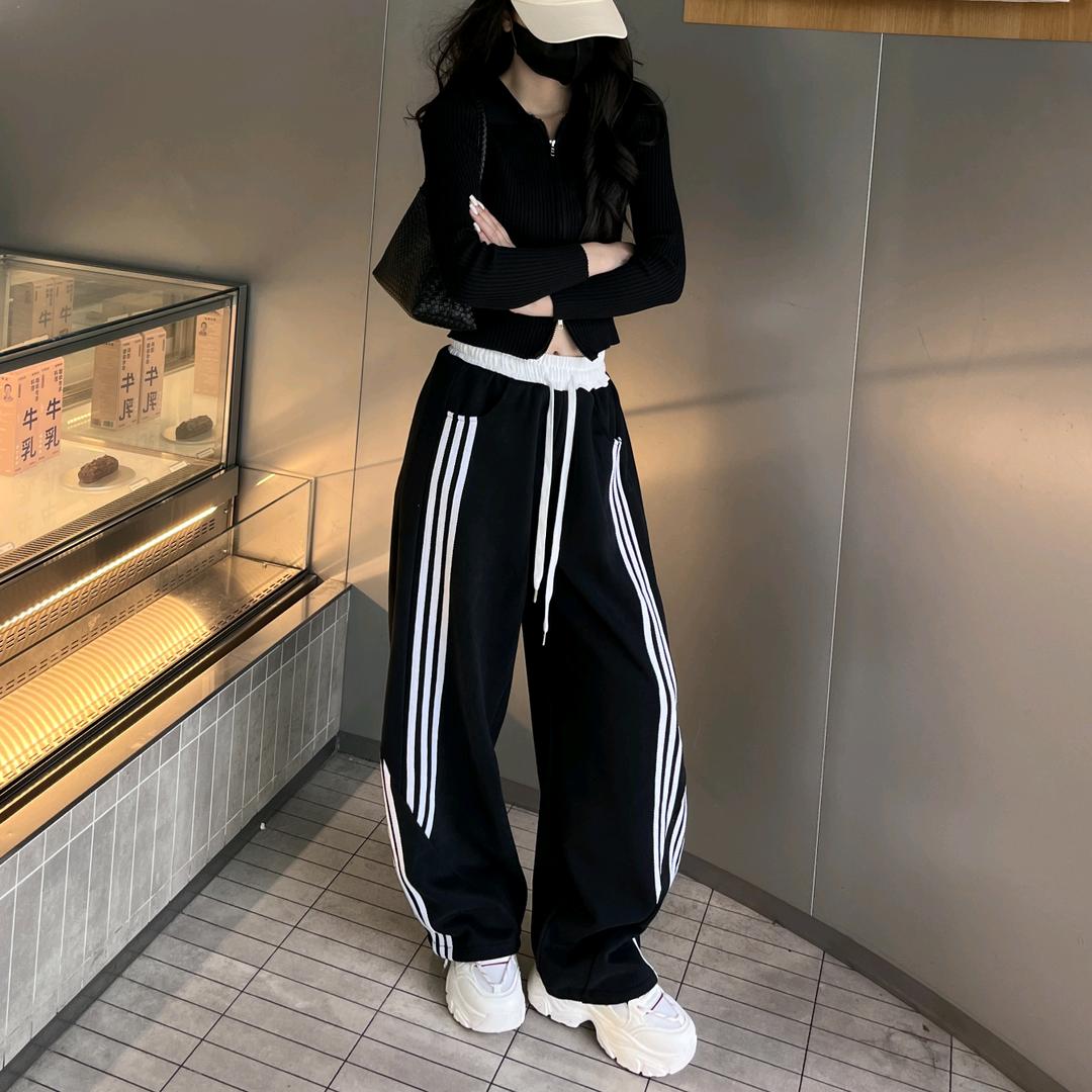 彩岚女装