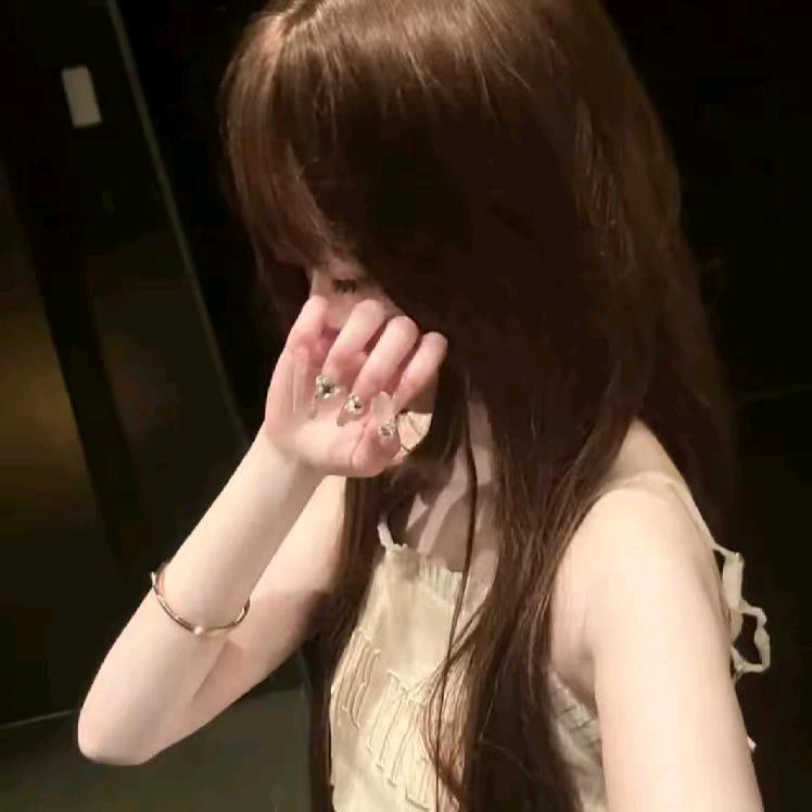 😊😊😊😊😊何小飞