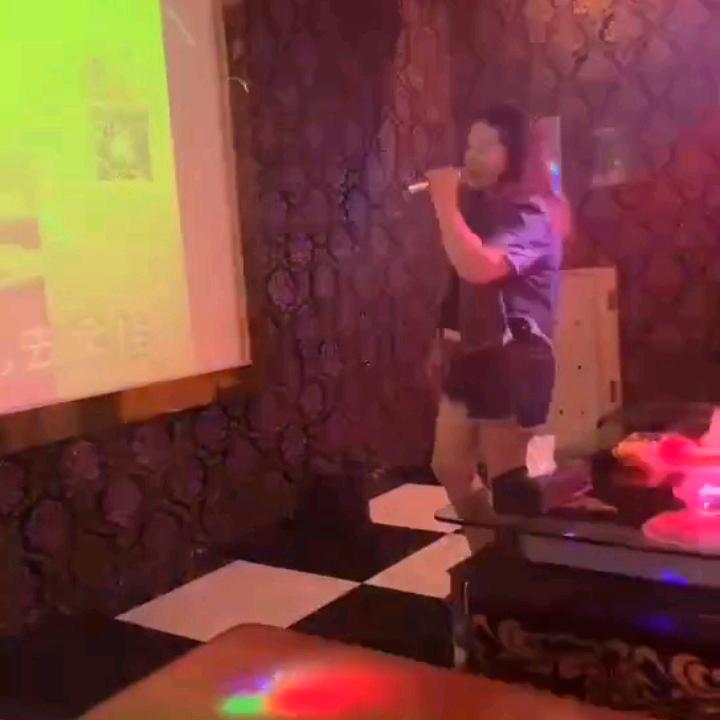 榴莲二姐