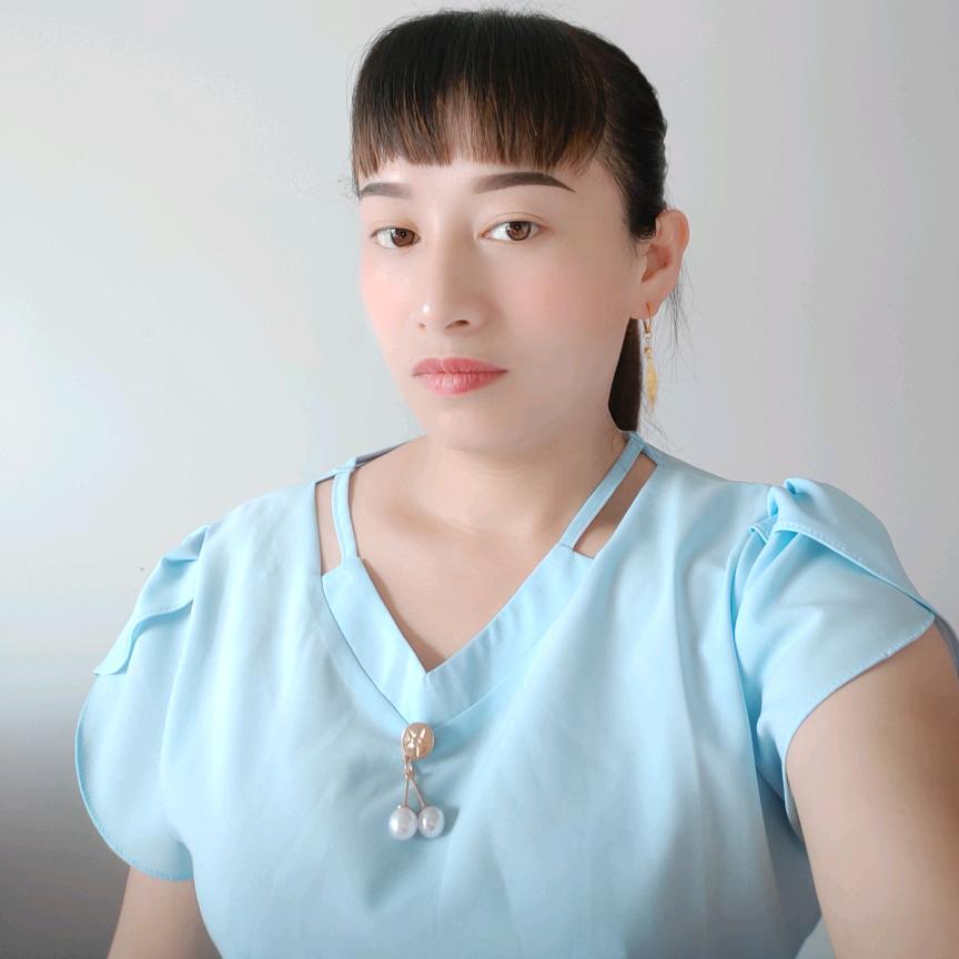 坚强、有骨气的女人