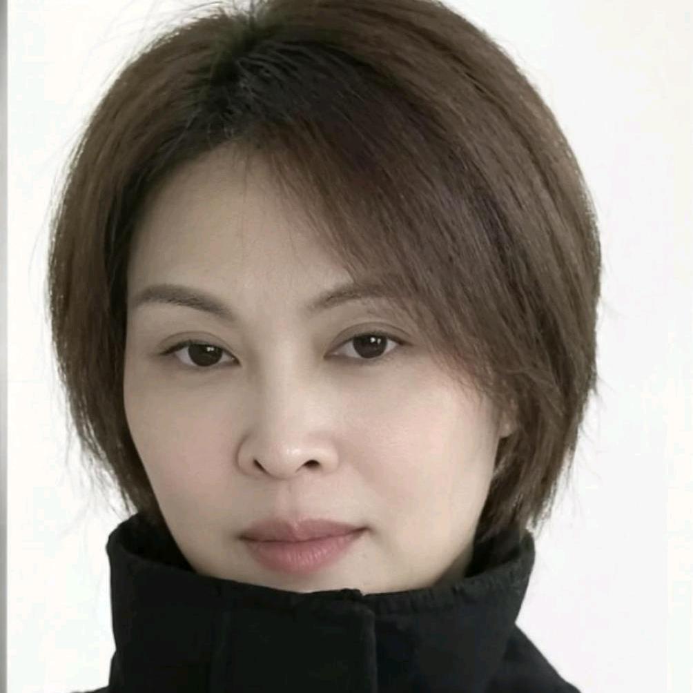 仙人掌上的雨滴