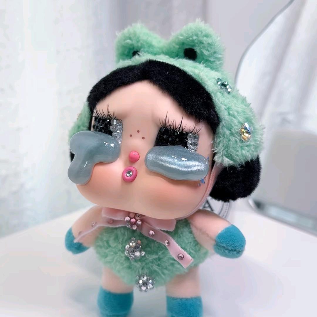 哭娃的衣橱周边的头像