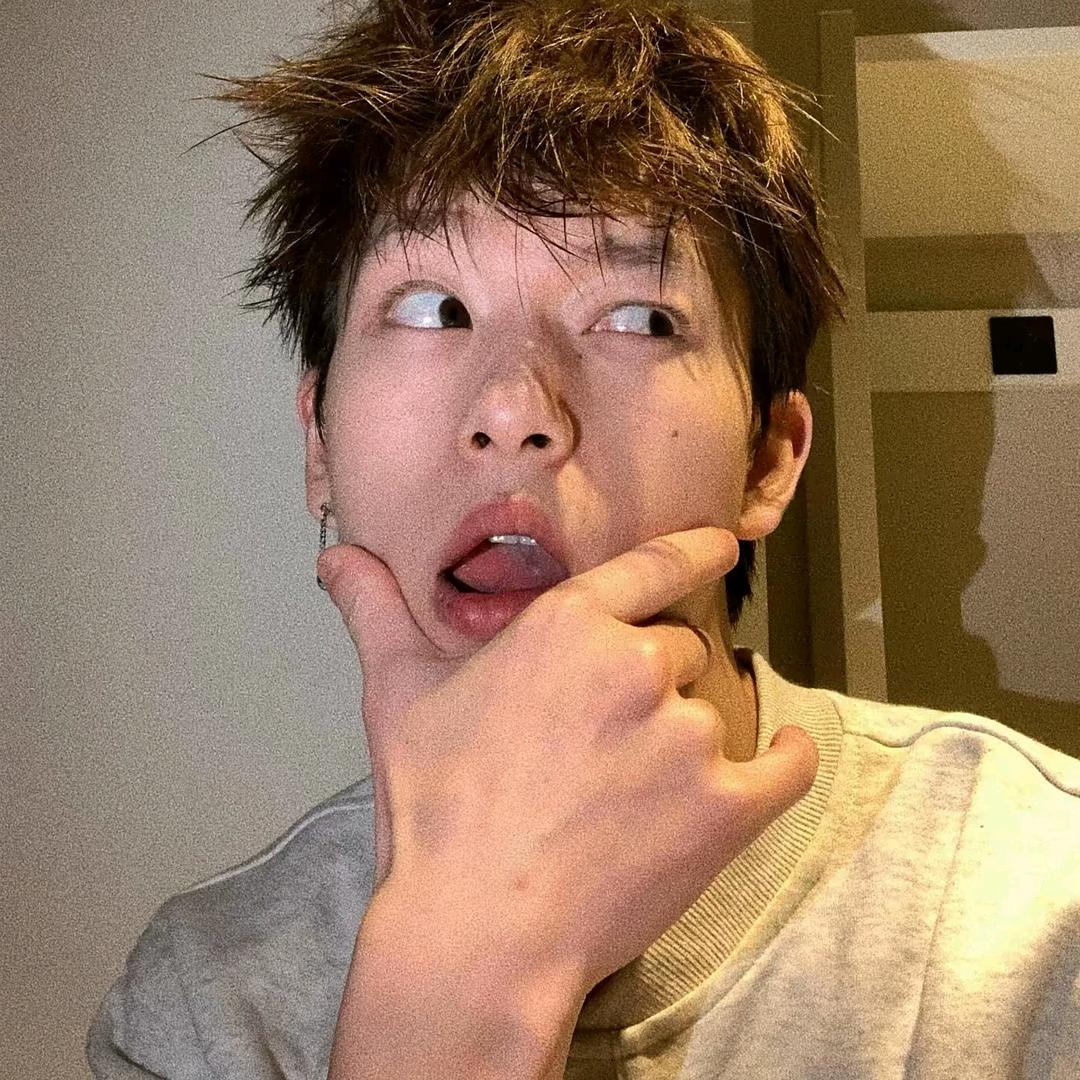 水枪装尿呲谁谁叫