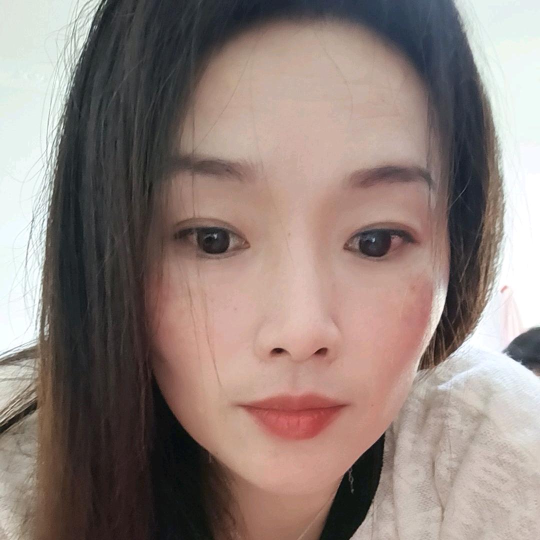 《特大姨》