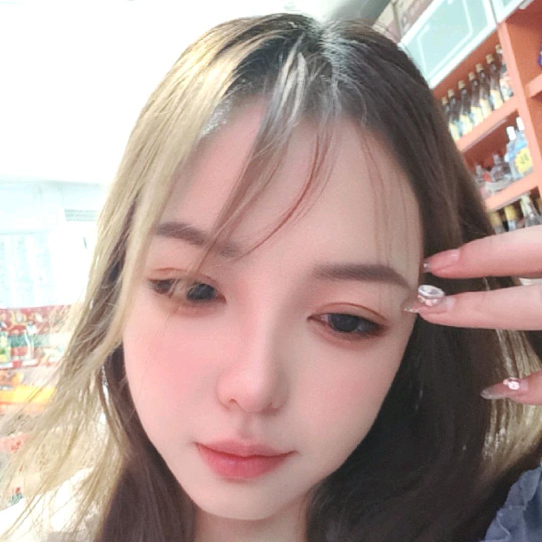 得洋嘉雪