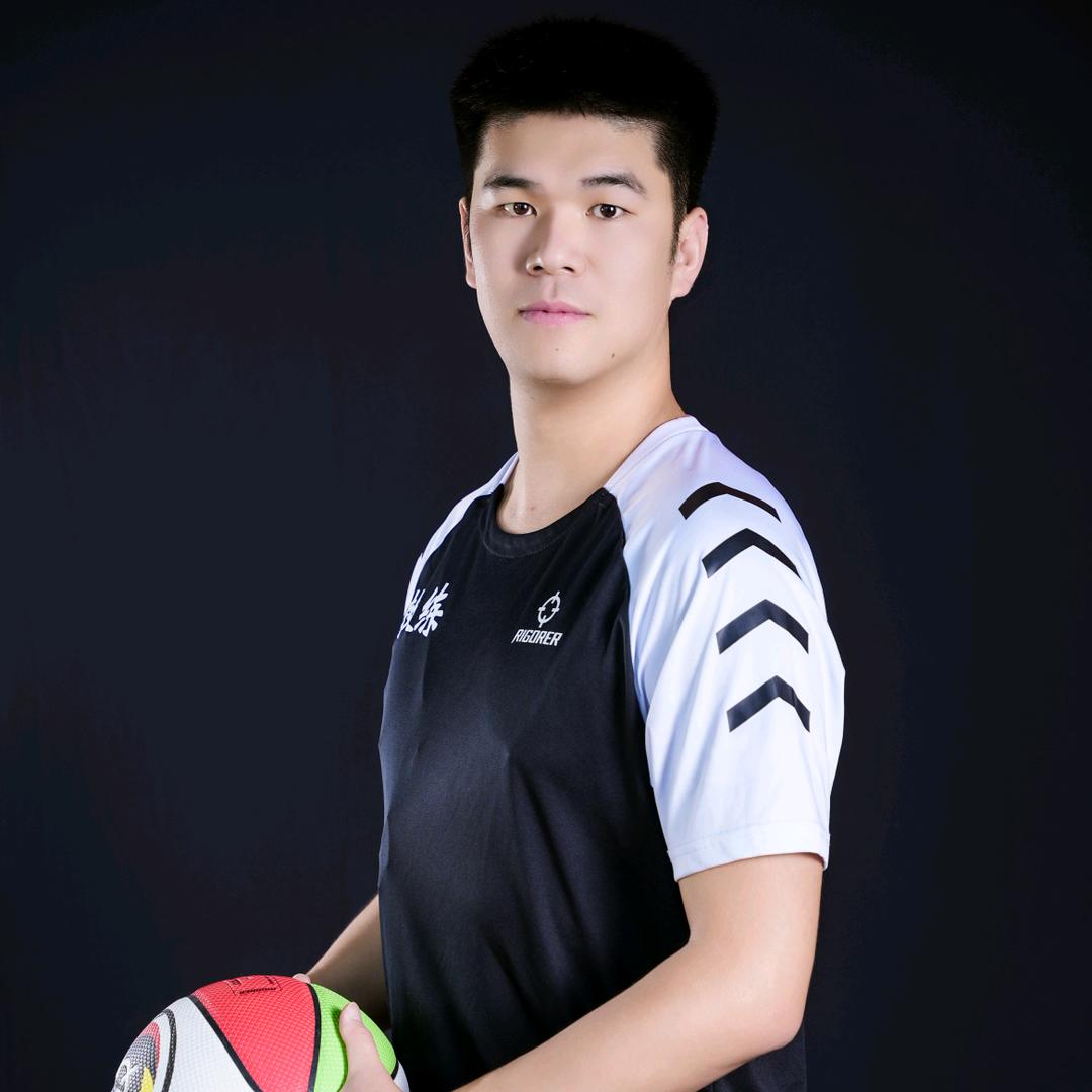 拓青体育李教练