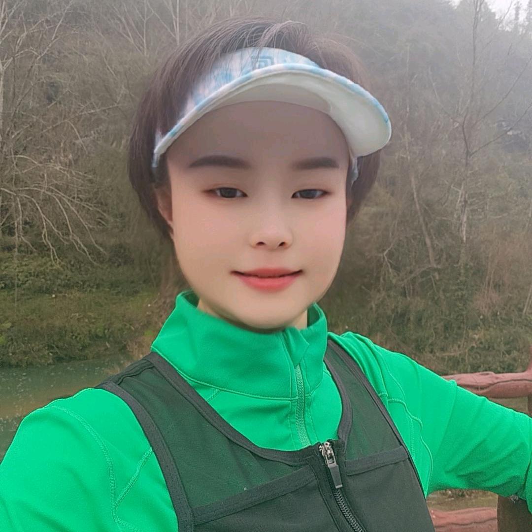 涪应岚静爱健身