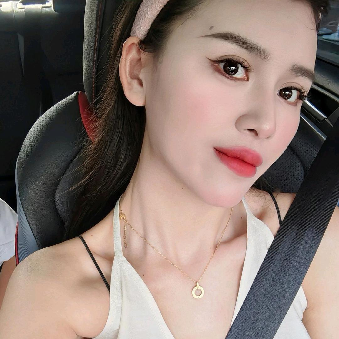 L Z 潮品买手店