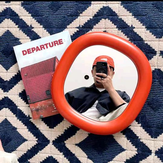 AboutRed.