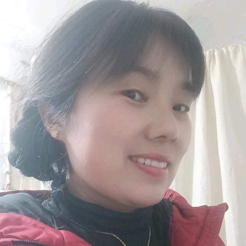 英子