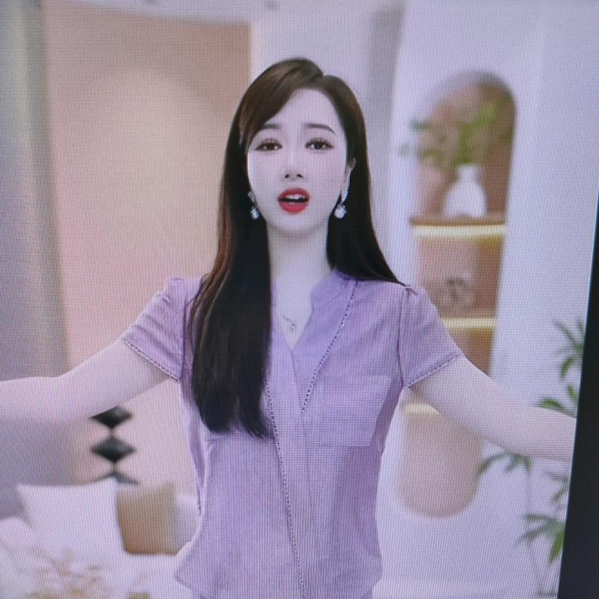 吉吉国王服饰女装