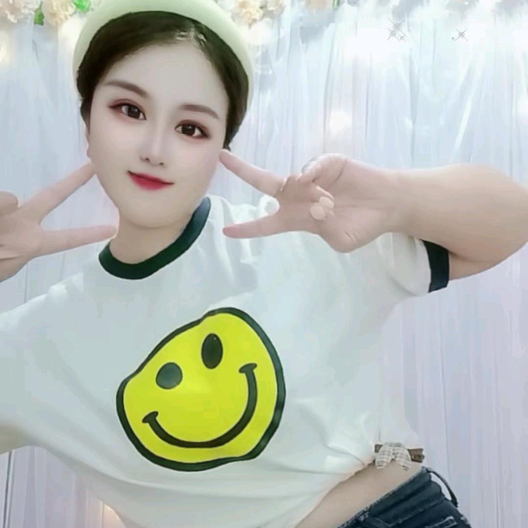 《天生反骨》的小女子✌