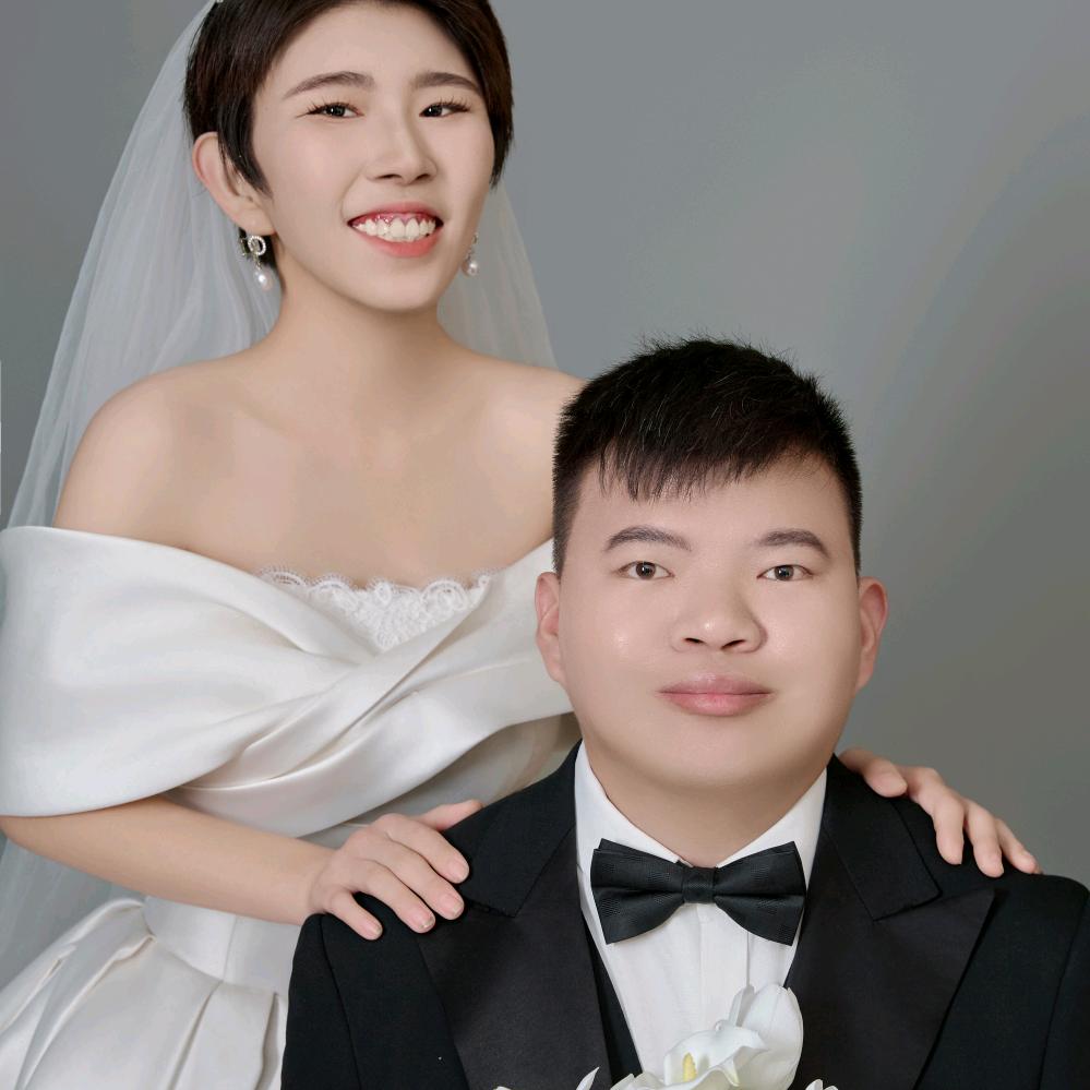@佳佳