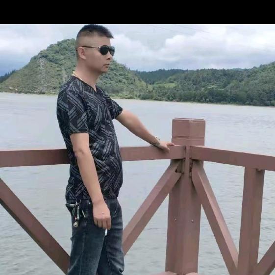 山羊绵羊杂交陪育种公种母陪殖基地，菌子山