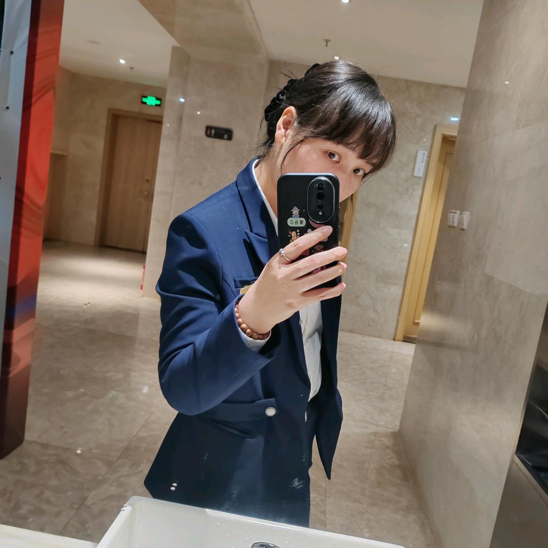 旭阳郑华秀