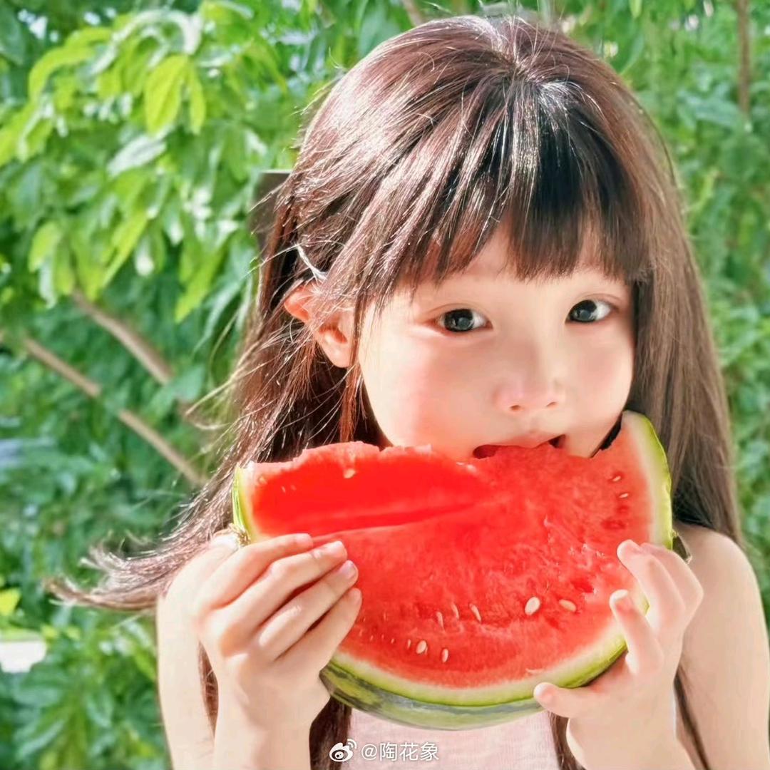 蓝月