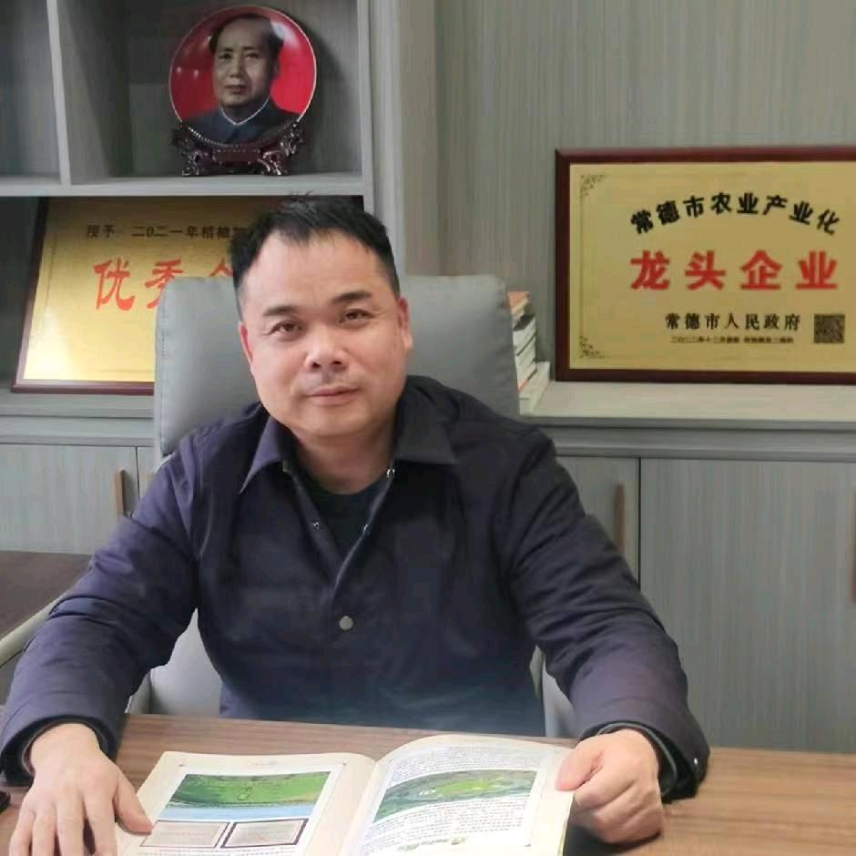 楚贝农业何光美