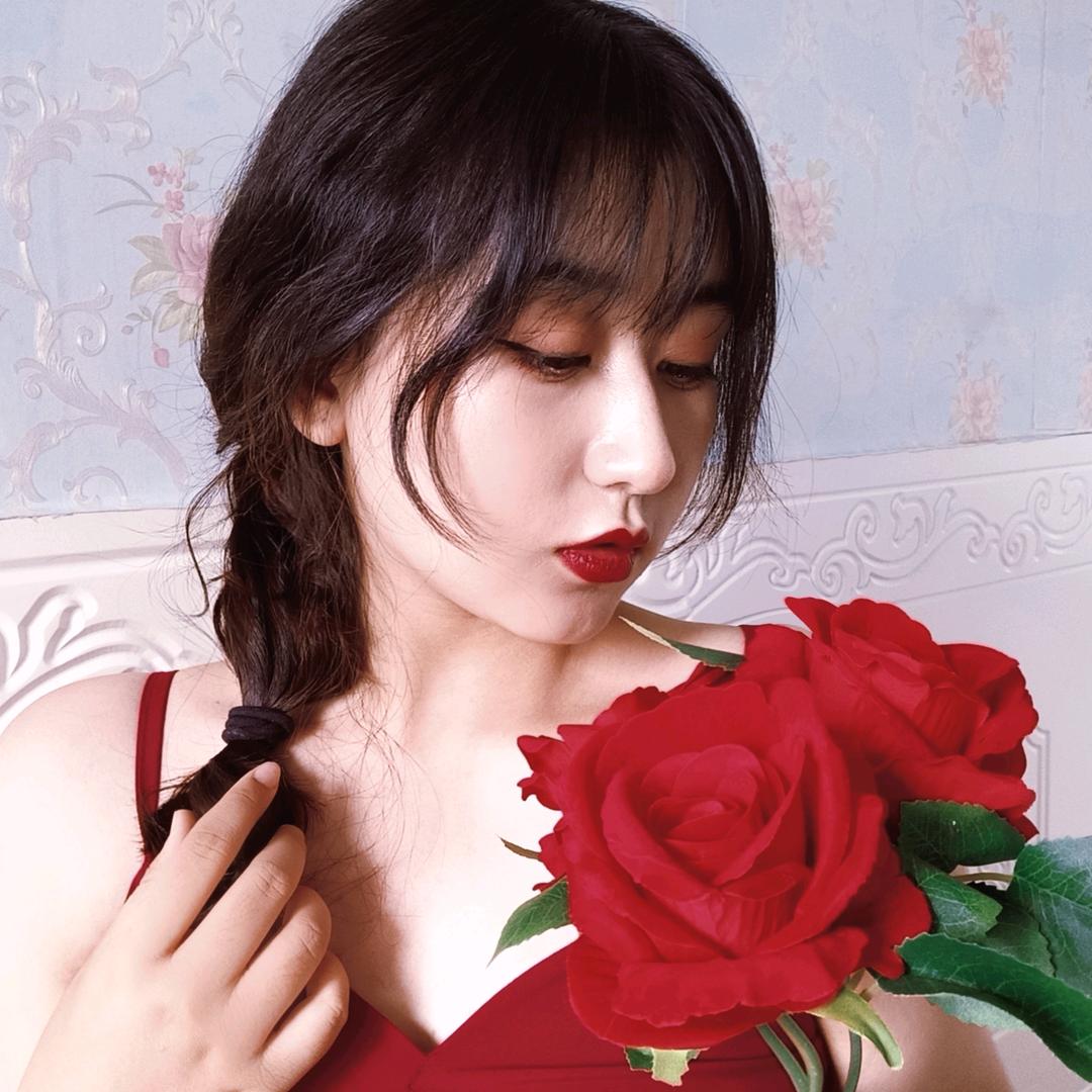Madi.娜