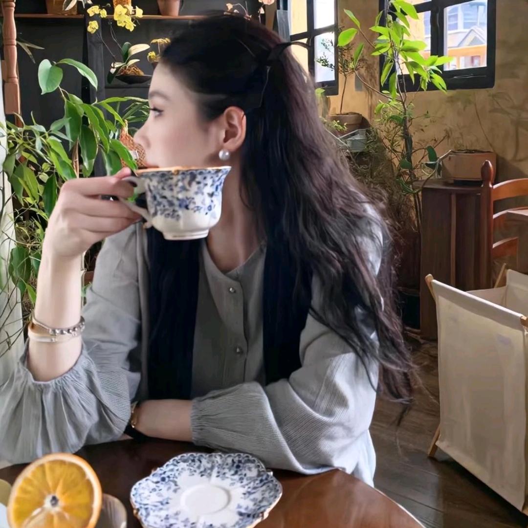 🍎小羊爱画画🐏